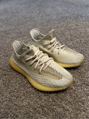 Yeezy Boost 350 V2 Bone